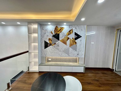 Bán nhà khương trung vị trí trung tâm thanh xuân, 30m2, 6 tầng, giá nhỉnh 6 tỷ 1