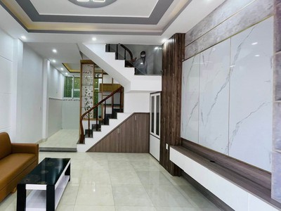 Gần công viên lê thị riêng   4 phòng ngủ   không gian đủ đầy cho một gia đình đông thành viên - 1