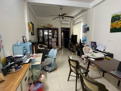 Bán nhà mặt phố tam trinh 70m2    giảm còn 32.8 tỷ   thang máy   vỉa hè rộng 2