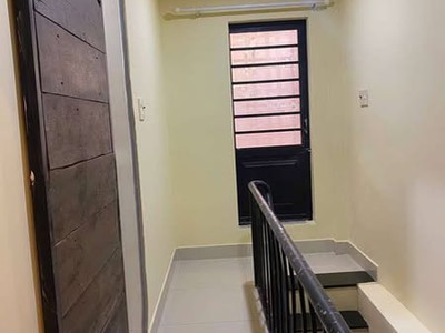 Nhà đường cách mạng tháng 8 phường 12 quận 10. 2