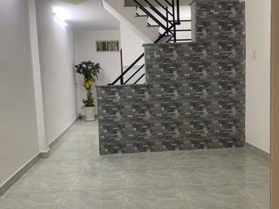 Trung tâm tân phú giáp cách quận - ô tô tải cách 3 bước chân đỗ  sát cửa cửa - hẻm thông thoáng yên 0