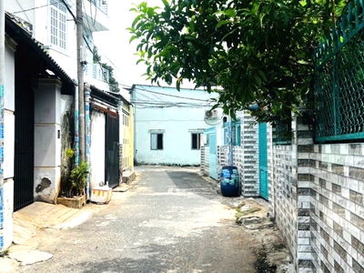 Siêu phẩm đầu tư thủ đức: 130m2   nhà 3 lầu, 7pn, thu nhập 40tr/th   xe hơi vào tận nhà   sổ riêng 0