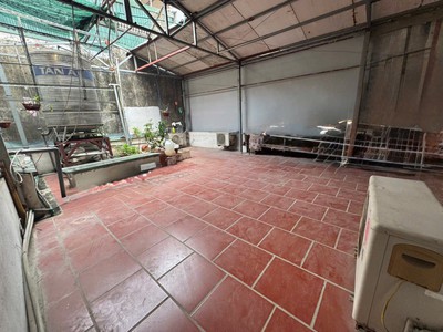 Cho thuê nhà ngõ 1 bùi xương trạch 65m2 x 3 tầng, 3pn, 13.5 triệu vp cty, gđ, nhóm 6 em 4