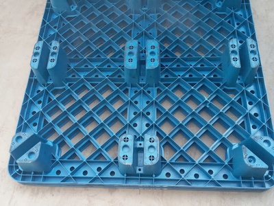 Pallet nhựa cũ Bình Phước- Sẵn hàng số lượng lớn từ Mai Trâm 4