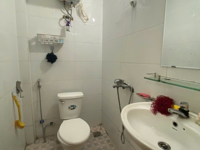  cho thuê nhà c4 có gác xếp   70m    chỉ 7 triệu/tháng   lý sơn, long biên  3
