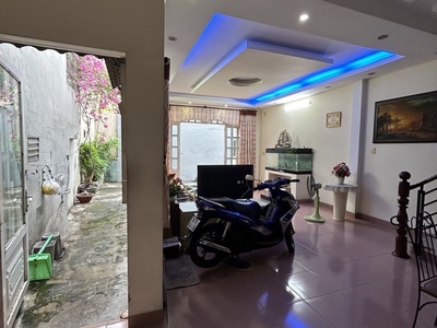 Bán nhà mặt ngõ tôn đản, p.18, q.4 - 11.5 tỷ - 115m2 - 2 tầng - 3pn - sổ hồng 3