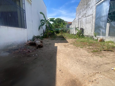 Bán đất 205m2. chỉ 4ty5 cách chợ vĩnh hải nha trang chỉ 200m đường oto đễn tận nơi 0