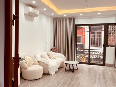 Cho thuê phòng ngõ 13 lĩnh nam   gần trường cấp 2 mai động 2