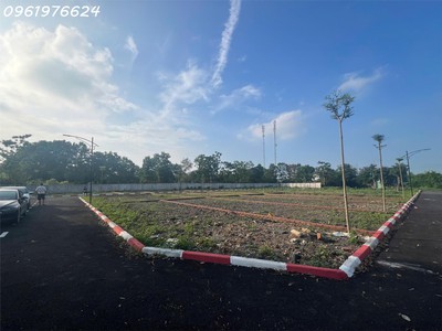 Đất nền vai réo, phú cát, hoà lạc chính chủ giá rẻ 100m2 , full thổ cư, giá rẻ nhất tháng 6/2025 4