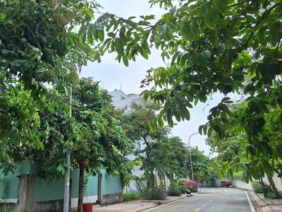 153m đất kdc bộ công an, 11.5 tỷ, sổ riêng, xây dựng ngay 0