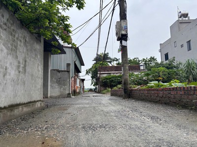 Hàng f0 giá rẻ hơn thị trường 10 giá, diện tích 120m2 thạc quả, dục tú, gần cầu tứ liên 2