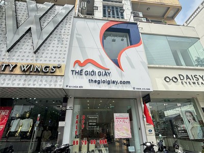 Sang nhượng cửa hàng giày dép tại đống đa - vị trí đẹp, sẵn kinh doanh 2