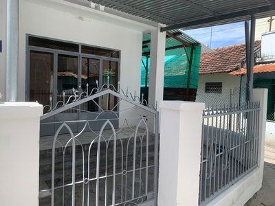  nhà 2 mặt tiền trung tâm phan rang   giá chỉ 1 tỷ 3xx   cách ngô gia tự 10m 0