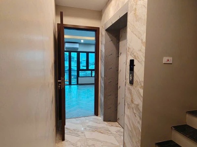 Nhà đẹp cổ linh, long biên, xây mới, ô tô, lô góc, nội thất - thang máy xịn, 6 tầng. 0