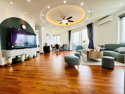 Siêu phẩm nguyễn chí thanh, lô góc 105m chỉ 8,68 tỷ, sống gữa phố vàng, thoáng từng cm không khí 3