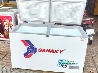 Tủ đông hiệu sanaky dung tích 400L công nghệ tiết kiệm điện 1