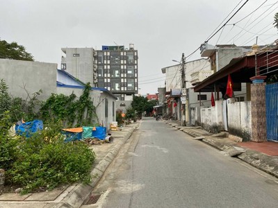 Đất mặt đường Nguyễn Hữu Cầu Đồ Sơn, gần ngay biển, giá chỉ 65tr/m2 . 2