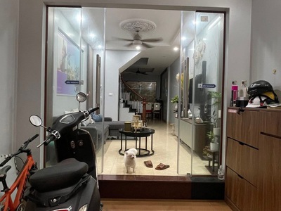 Bán nhà vĩnh hưng 4 tầng dân xây ở ngay gần phố hoàng mai 0