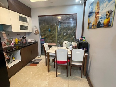 Bán nhà vĩnh hưng 4 tầng dân xây ở ngay gần phố hoàng mai 3