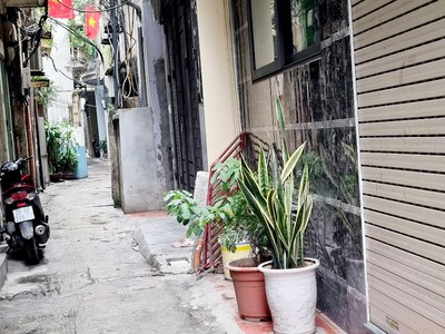 Bán nhà trương định 5 tầng long lanh dân xây ở ngay 1 nhà ra phố hoàng mai 0