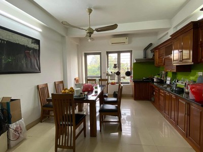 Mỗ Lao, nhà đẹp ở ngay, dân xây chắc chắn, vài bước ra ô tô, 35m2, hơn 7 tỷ 0
