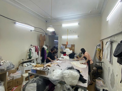 Cho thuê nhà 4 tầng tại ngõ 84 Ngọc Khánh, Ba Đình. Nhà rộng, ngõ nông ô tô đỗ cửa. Chỉ 12tr 0
