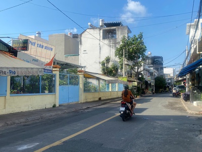  Nhà Đẹp Giá Mềm   Hẻm Xe Hơi   Ngay Ngã Tư 4 Xã   Giá Chỉ 4 Tỷ Hơi Hơi   Pháp Lý Chuẩn  0