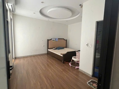 Đội Cấn 40m2 x 3 tầng - Trước nhà thoáng sáng - Ngõ nông - Gần phố. 1
