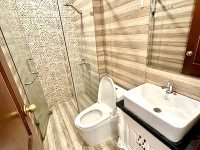 CHung cư Sky Center, 102 Phổ Quang, TB: Officetel, 48m2, 1pn, 11tr/th 2