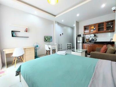 Chung cư Sky center ,Phổ QUang,p2, Tân Bình:  40m2,1p ngủ, 11tr/th 1