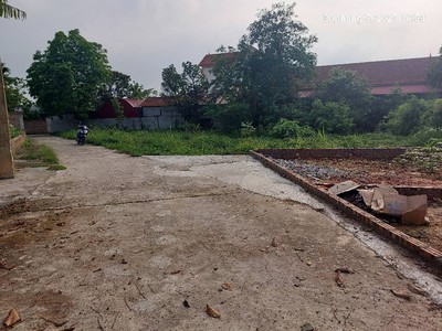 100m2, mt6m, thái lai. sát bờ kênh, 2.45 tỷ, sóc sơn. cần bán. 2