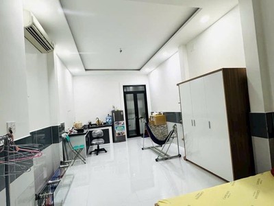 Bán nhà mã lò   64m    nhà mới xây   xe tải vào tận nơi   gần tên lửa   chốt 5.4 tỷ 0