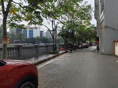 Bán lô đất cực đẹp phú diễn 30m2 ô tô vào giá chỉ nhỉnh 4 tỷ 2