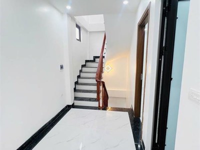 Nhà mới kính coong- oto ngủ trong nhà - kinh doanh nhỏ - dọn vào ở luôn chỉ nhỉnh 5 tỉ 0