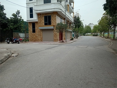 Thửa đất vàng ở cự khối xuân đỗ,long biên, hà nội 13 tỉ 5. 1