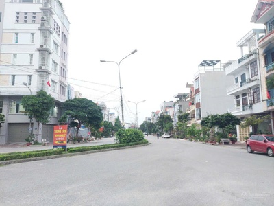 Chính chủ gửi bán lô góc siêu đỉnh tuyến 2 lê hồng phong, đường siêu rộng 54 m 1