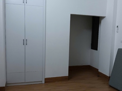 Chính chủ  cho thuê phòng   tại : ngõ 277 quan hoa cầu giấy phòng khép kín    giá cho thuê : 4t2 3