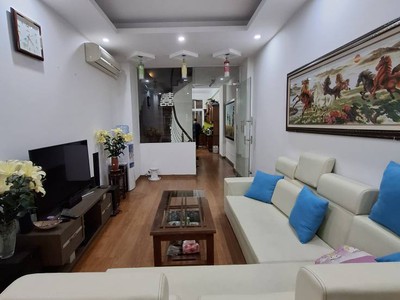 Nguyễn hữu thọ, 48m 5 tầng, đúng long mạch chiêu tài độc nhất, phân lô, ô tô tránh đỗ, vào nhà 3