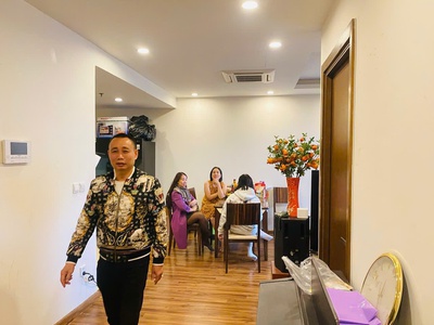 Bán nhanh căn hộ chung cư tháp a tòa nhà the golden palm 4