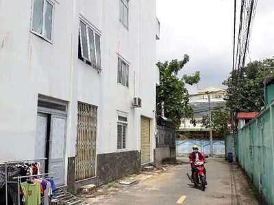 Lô đất đường nhựa ngay tt. hậu nghĩa, gần chợ, trường, tthc 1