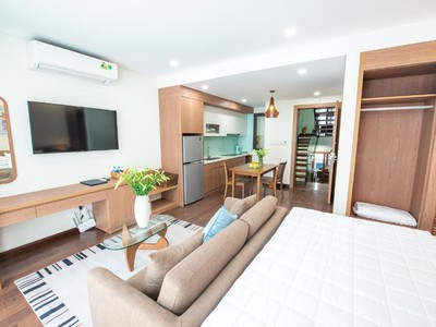 Bán tòa apartment mặt phố linh lang, ba đình - 102m x 9t thang máy - vị trí đẹp- 61 tỷ 1