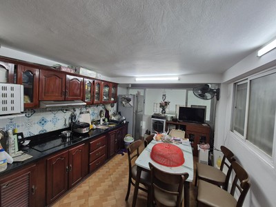 Bán nhà khâm thiên, đống đa, ngõ ô tô, 32m2, 5 tầng, chỉ 7 tỷ 1