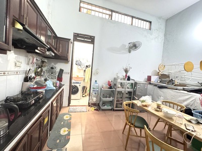 Bán nhà cấp 4  5x20m gần gigamall phạm văn đồng, thủ đức  giá 11 tỷ, sổ riêng, xe tải ra vào thoải 3