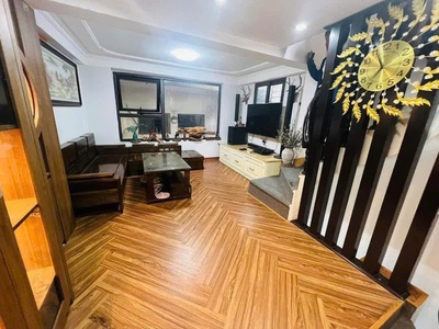 Cho thuê nhà nguyên căn ngõ 71 nguyễn lương bằng, 5 tầng x 35m2, 3 ngủ kk, 13 triệu 0