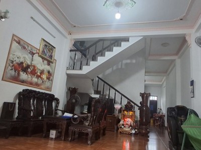 Mt đường 7.5m sát bãi tắm sơn thuỷ, 90m2, ngang 5m, 3 tầng đúc, hơn 6 tỵ 3