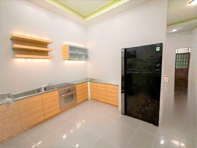 Nhà 3 tầng, hxh  vincom lê văn việt, q9, 85m2, ngang 5m, 6.5t 1