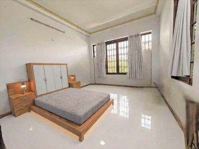 Nhà 3 tầng, hxh  vincom lê văn việt, q9, 85m2, ngang 5m, 6.5t 2