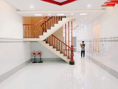 Bán nhà 1t1l mới tinh, kdc tân phong, đường y học cổ truyền, chỉ 4,4 tỷ 0