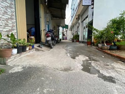 Tài chính hạn chế  sở hữu ngay nhà thạnh xuân nhỏ xinh, dễ mua, thuận tiện làm ăn sinh sống 1