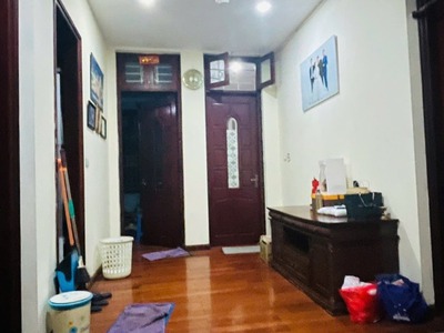 Bán nhà lò đúc 50m2  ô tô tránh, đỗ trong nhà, gần hồ gươm   11.3 tỷ 2